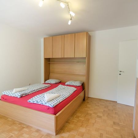 Apartment Near The Train Station 류블랴나 외부 사진