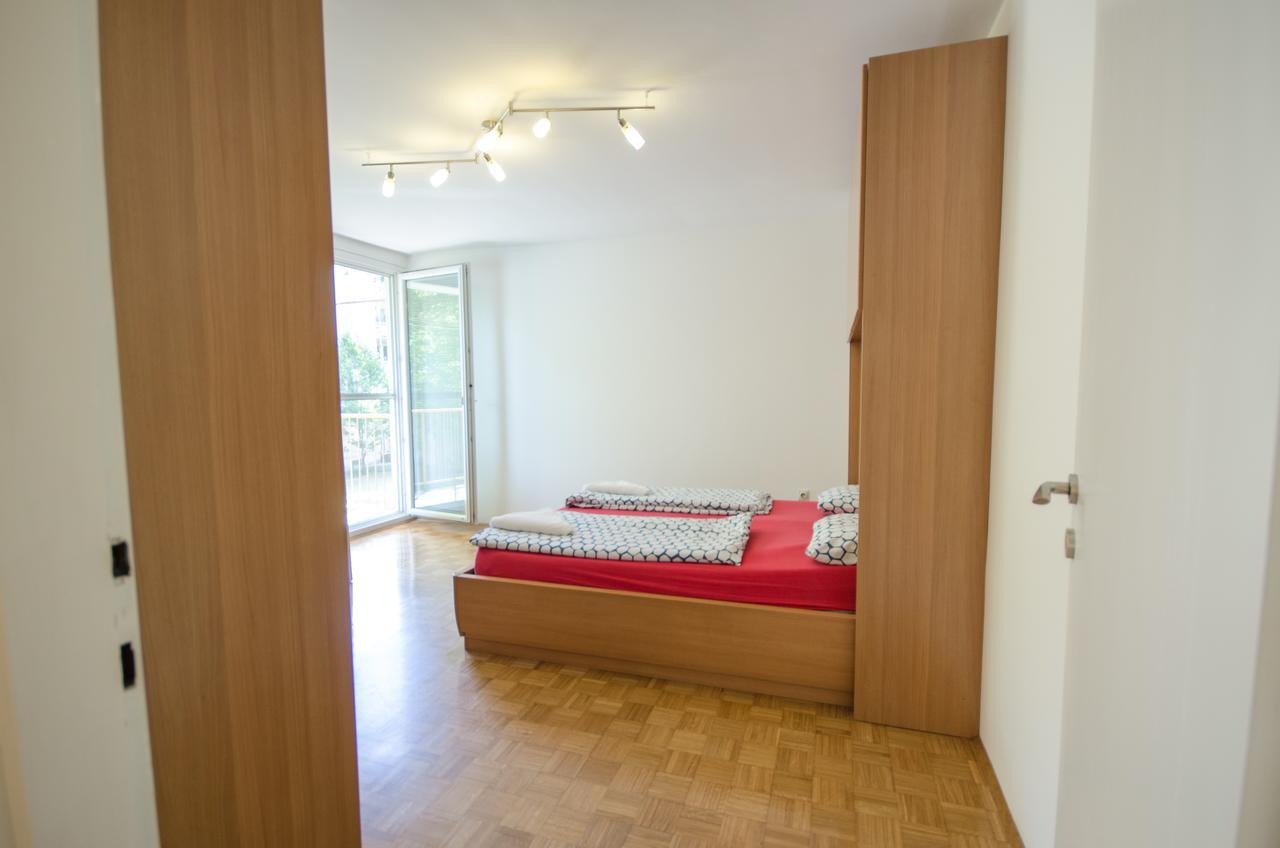 Apartment Near The Train Station 류블랴나 외부 사진