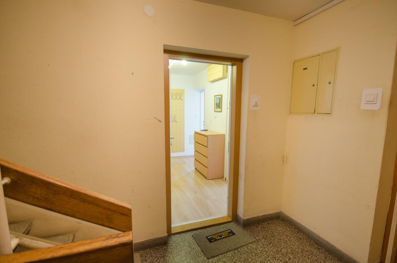 Apartment Near The Train Station 류블랴나 외부 사진