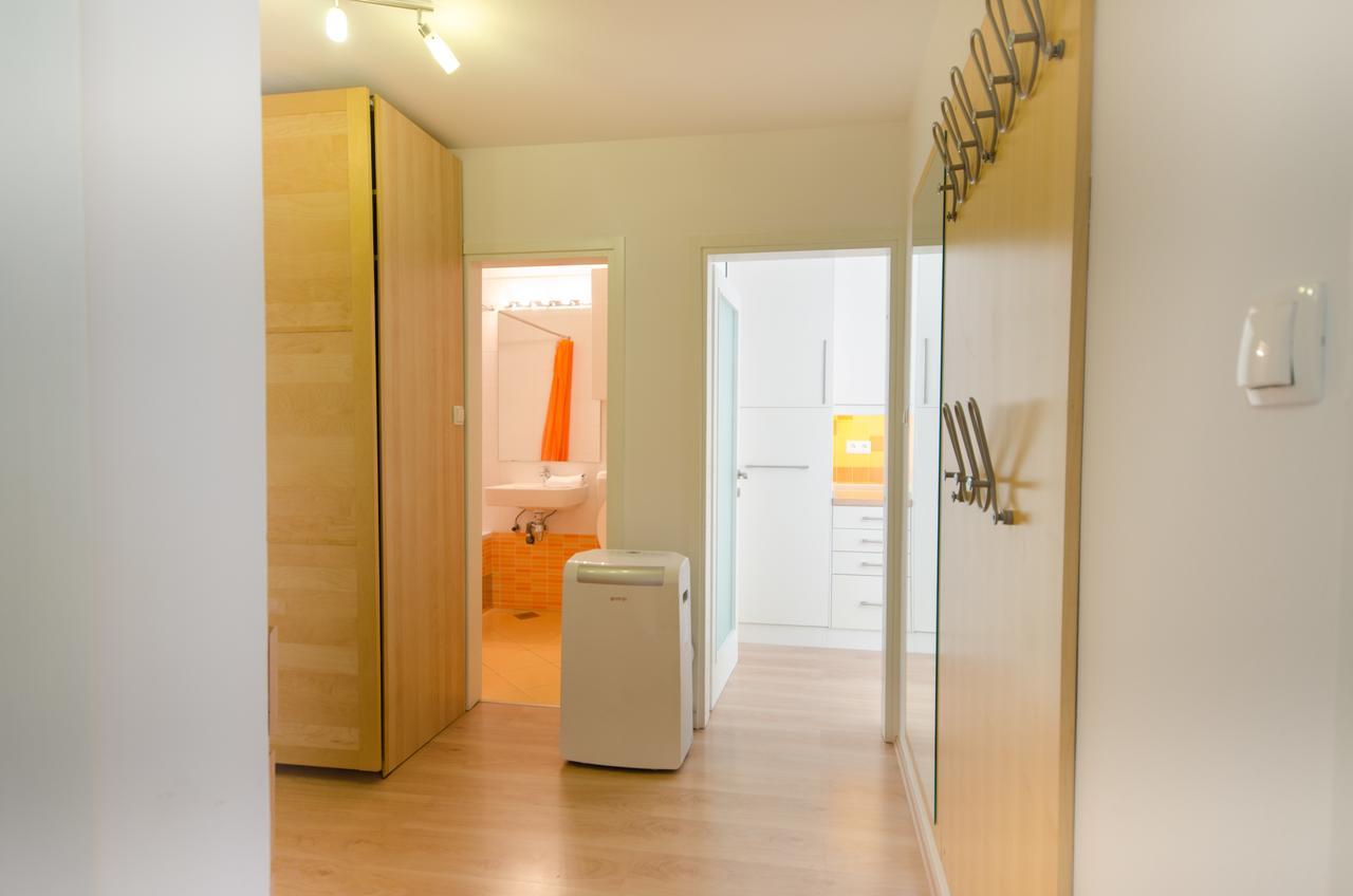 Apartment Near The Train Station 류블랴나 외부 사진