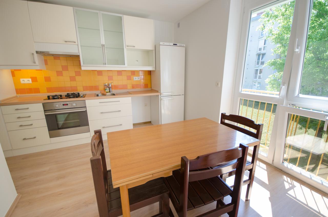 Apartment Near The Train Station 류블랴나 외부 사진