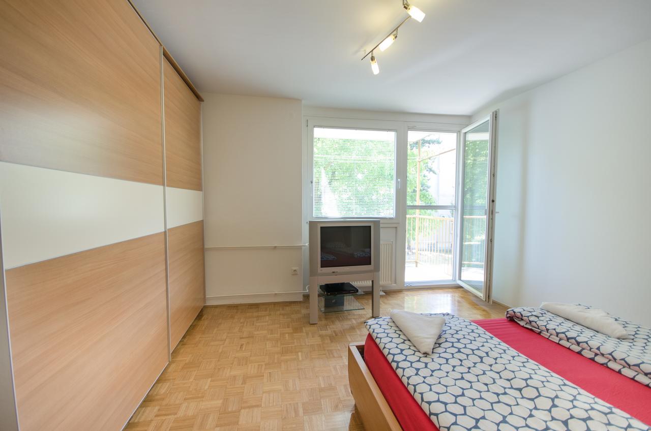 Apartment Near The Train Station 류블랴나 외부 사진