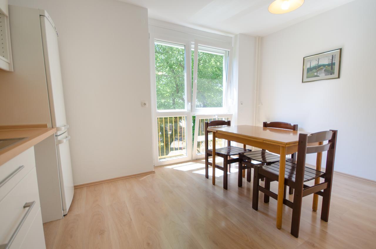 Apartment Near The Train Station 류블랴나 외부 사진